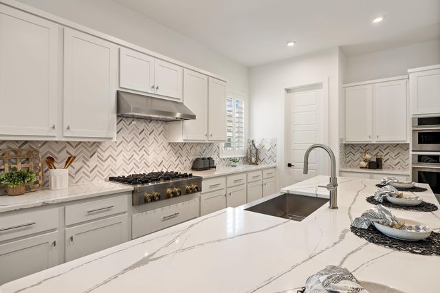 301 Valletta WAY, Liberty Hill, TX 78642