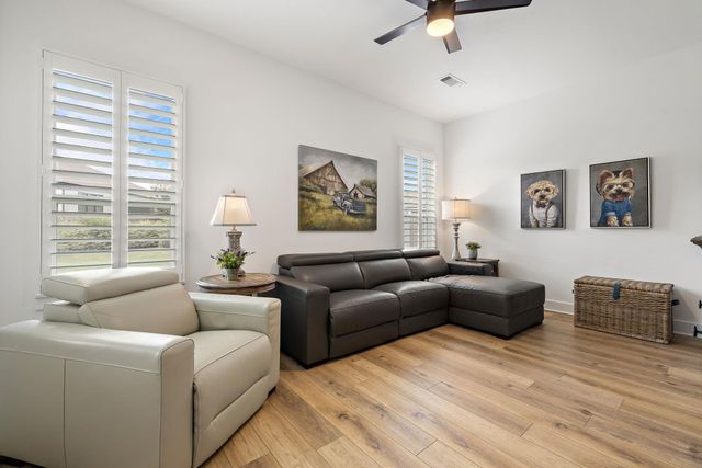 301 Valletta WAY, Liberty Hill, TX 78642