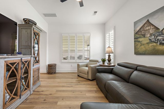 301 Valletta WAY, Liberty Hill, TX 78642