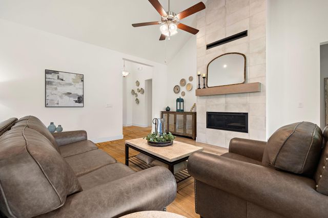 301 Valletta WAY, Liberty Hill, TX 78642