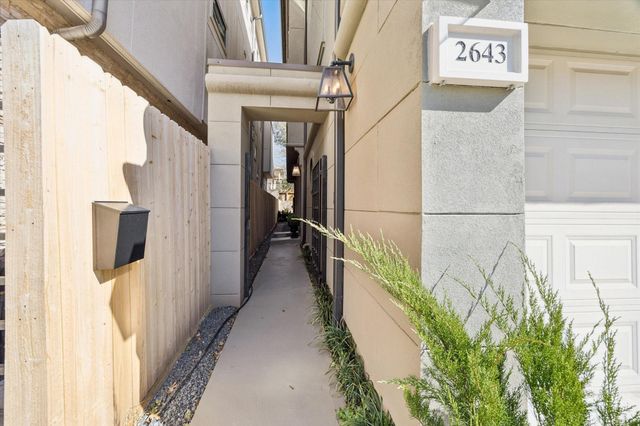 2643 Westgate Street, Houston, TX 77098