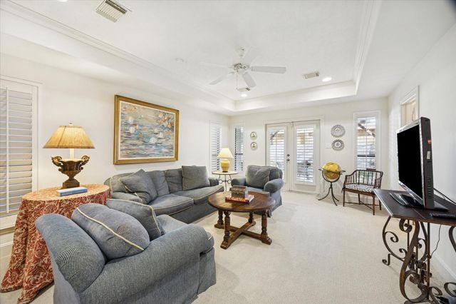 2643 Westgate Street, Houston, TX 77098