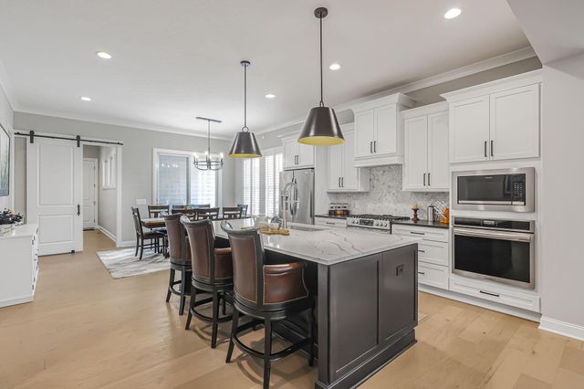 5348 Maple Drive, Lewis Center, OH 43035
