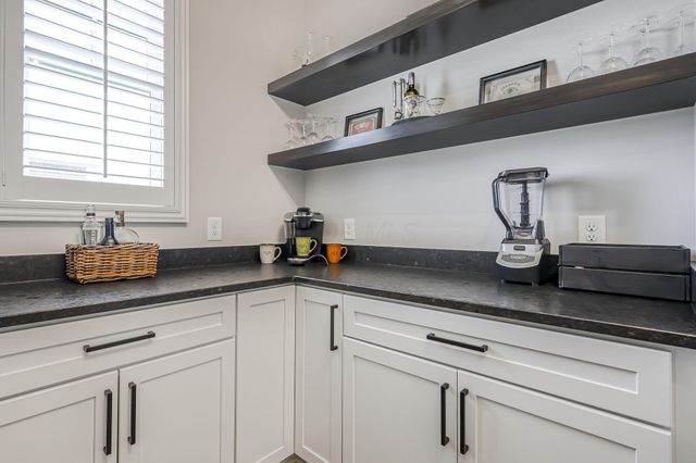 5348 Maple Drive, Lewis Center, OH 43035