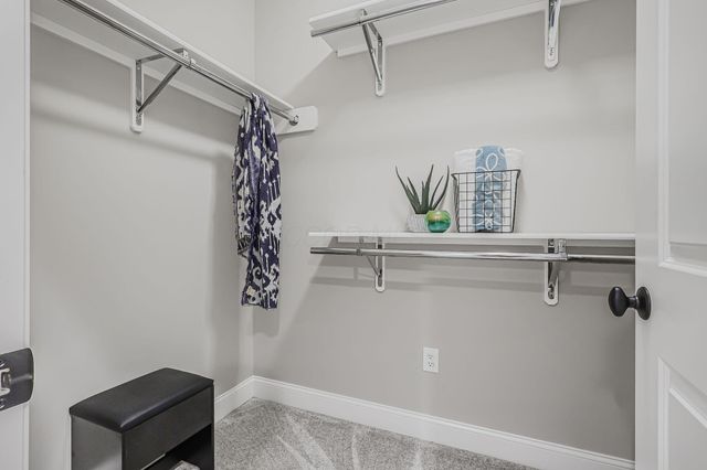 5348 Maple Drive, Lewis Center, OH 43035
