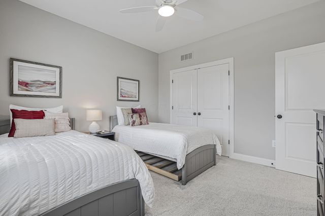 5348 Maple Drive, Lewis Center, OH 43035