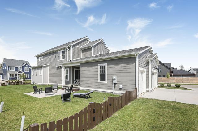 5348 Maple Drive, Lewis Center, OH 43035