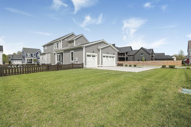 5348 Maple Drive, Lewis Center, OH 43035