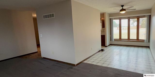 4320 N 14th Street, Lincoln, NE 68521