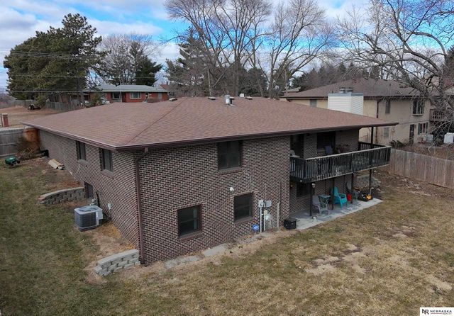 4320 N 14th Street, Lincoln, NE 68521
