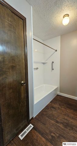 4320 N 14th Street, Lincoln, NE 68521