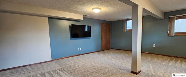 4320 N 14th Street, Lincoln, NE 68521