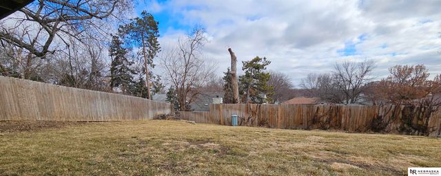 4320 N 14th Street, Lincoln, NE 68521