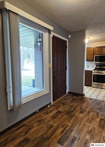 4320 N 14th Street, Lincoln, NE 68521