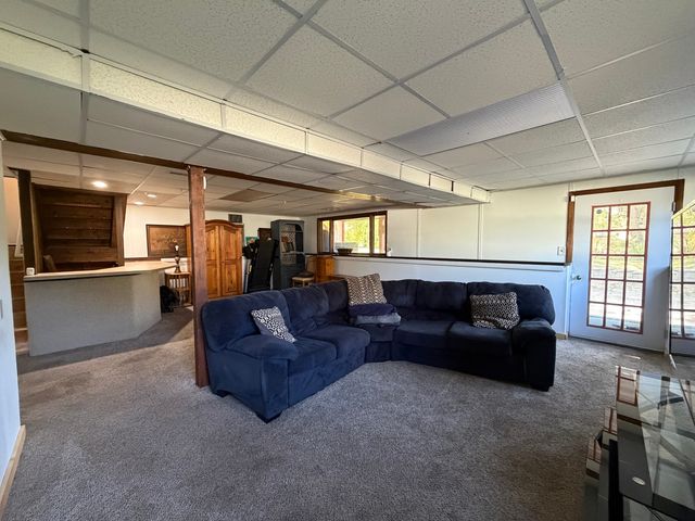 2041 Winchester Drive, Freeport, IL 61032