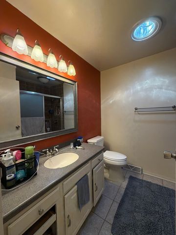 2041 Winchester Drive, Freeport, IL 61032