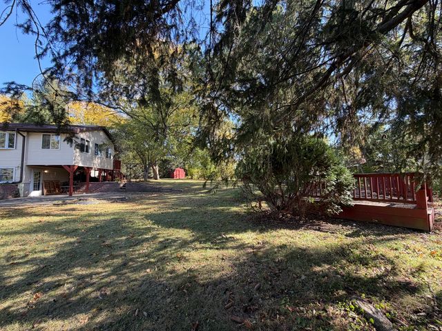 2041 Winchester Drive, Freeport, IL 61032