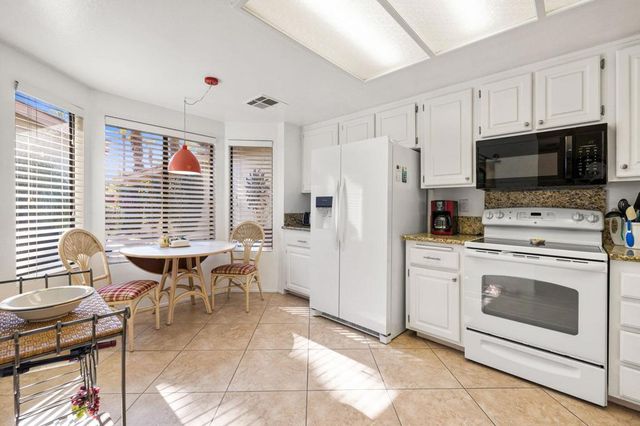 296 Castellana S, Palm Desert, CA 92260