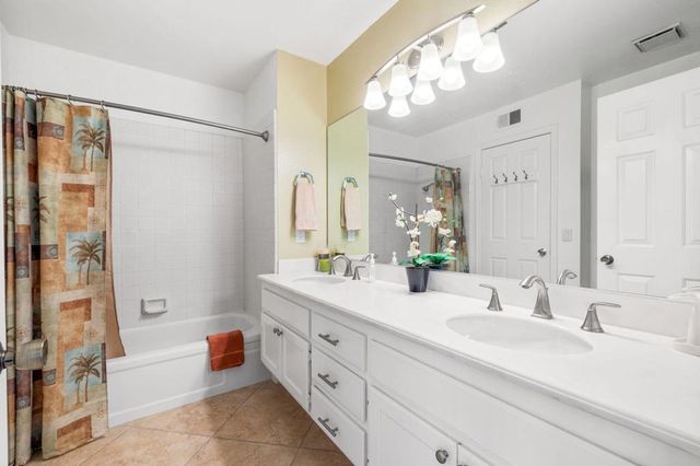 296 Castellana S, Palm Desert, CA 92260