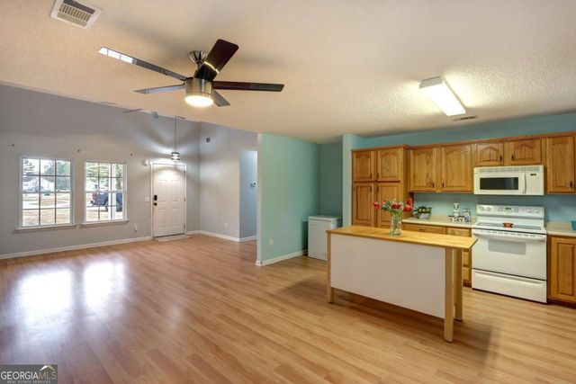 221 Oakwood Court, Rincon, GA 31326