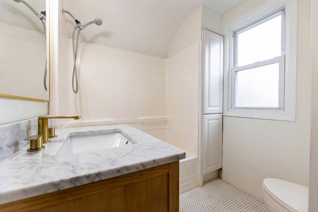 3808 Ivy Street, East Chicago, IN 46312