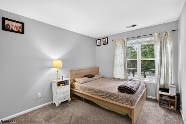 48 Waugh Ct 48, Bridgewater Twp., NJ 08807