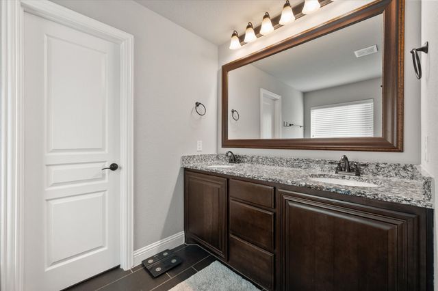 515 Carnation Lane, Mansfield, TX 76063