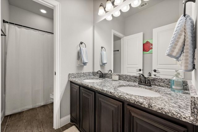 515 Carnation Lane, Mansfield, TX 76063