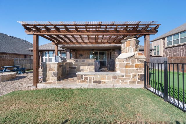 515 Carnation Lane, Mansfield, TX 76063