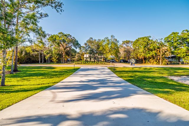 17602 63RD N, The Acreage, FL 33470