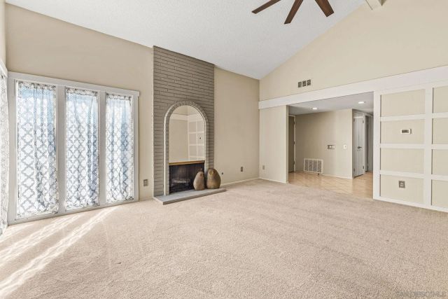 16598 Casero Rd, San Diego, CA 92128