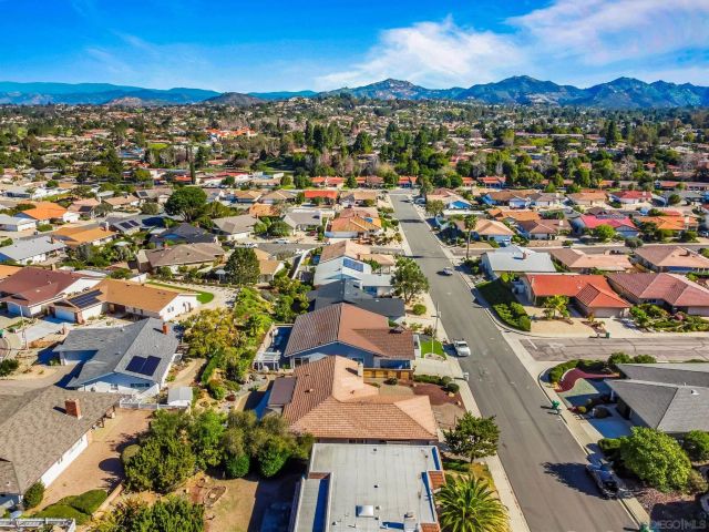 16598 Casero Rd, San Diego, CA 92128