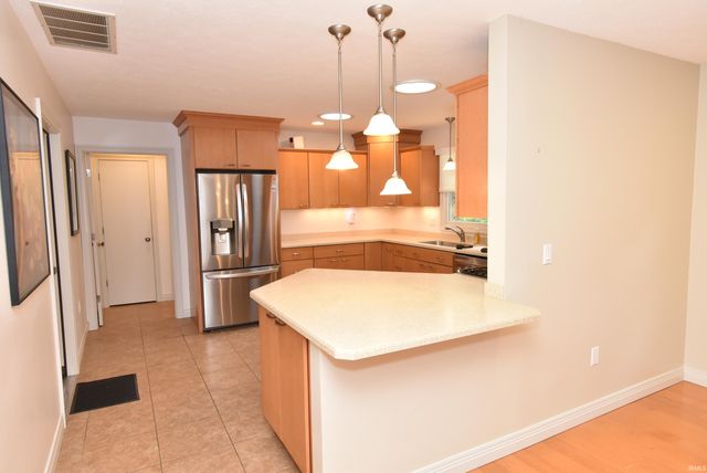 602 S Park Drive, Fowler, IN 47944