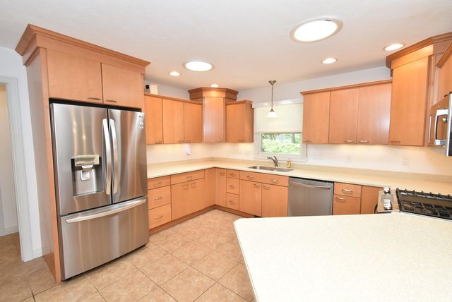 602 S Park Drive, Fowler, IN 47944