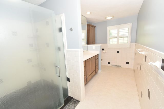 602 S Park Drive, Fowler, IN 47944