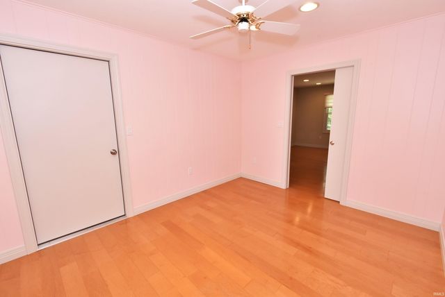 602 S Park Drive, Fowler, IN 47944