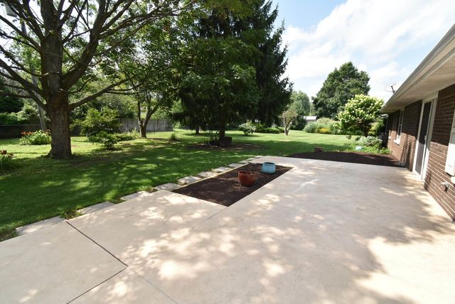 602 S Park Drive, Fowler, IN 47944