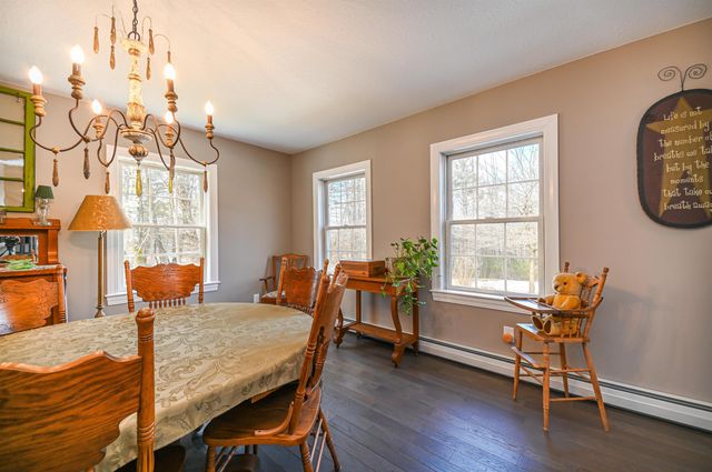 17 Federal Corner Road, Tuftonboro, NH 03816