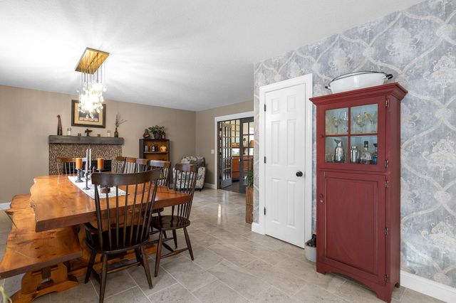 17 Federal Corner Road, Tuftonboro, NH 03816