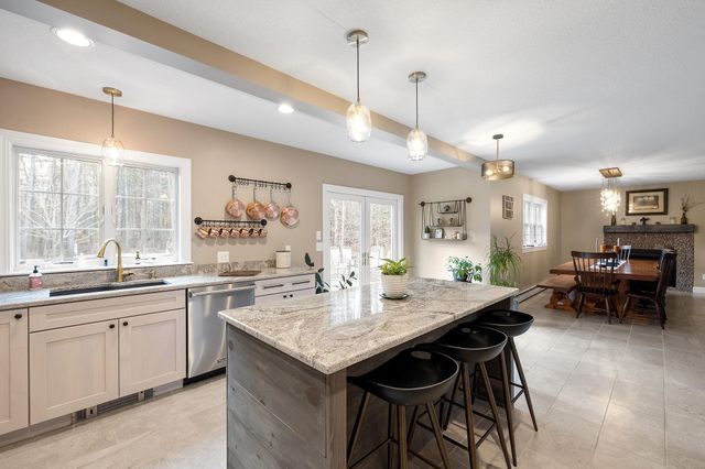 17 Federal Corner Road, Tuftonboro, NH 03816