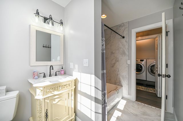 17 Federal Corner Road, Tuftonboro, NH 03816