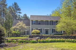 17 Federal Corner Road, Tuftonboro, NH 03816