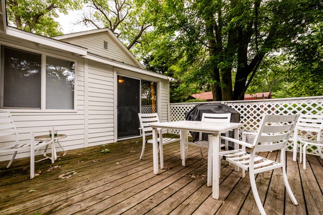 46355 Grand Beach Road, Grand Beach Vllg, MI 49117