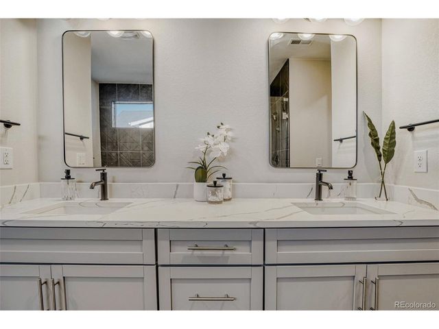 4870 Saddle Iron Rd, Castle Rock, CO 80104