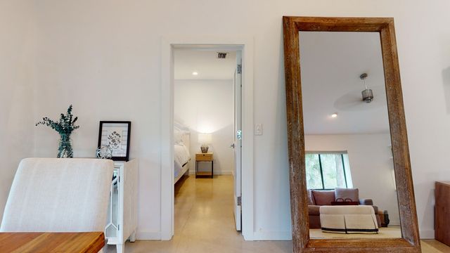 1101 DUNCAN Circle 201, Palm Beach Gardens, FL 33418