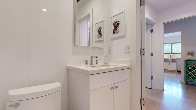 1101 DUNCAN Circle 201, Palm Beach Gardens, FL 33418