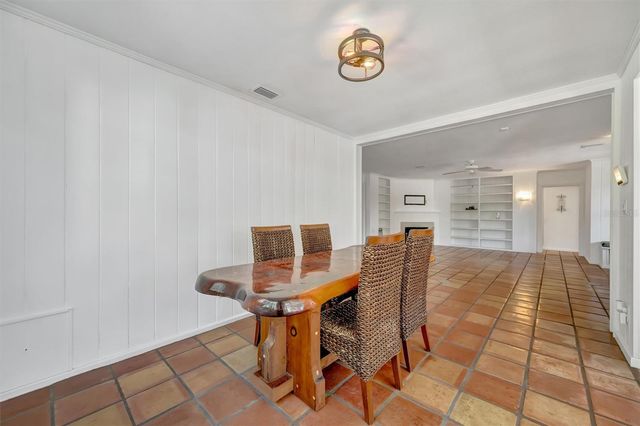 4237 HIGEL AVENUE, Sarasota, FL 34242