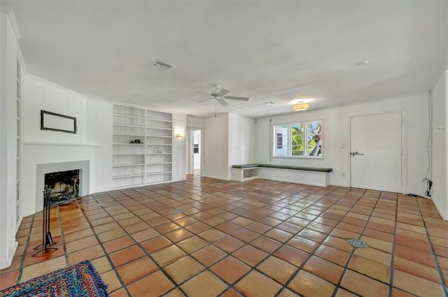 4237 HIGEL AVENUE, Sarasota, FL 34242