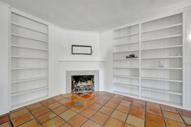 4237 HIGEL AVENUE, Sarasota, FL 34242