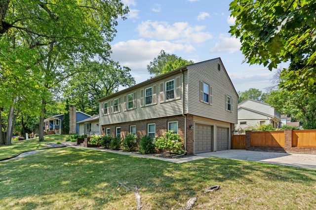 13500 Clinton Place, Burnsville, MN 55337